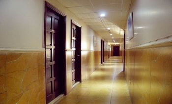 Bouery Hotel Kfar Yassine ภายนอก รูปภาพ